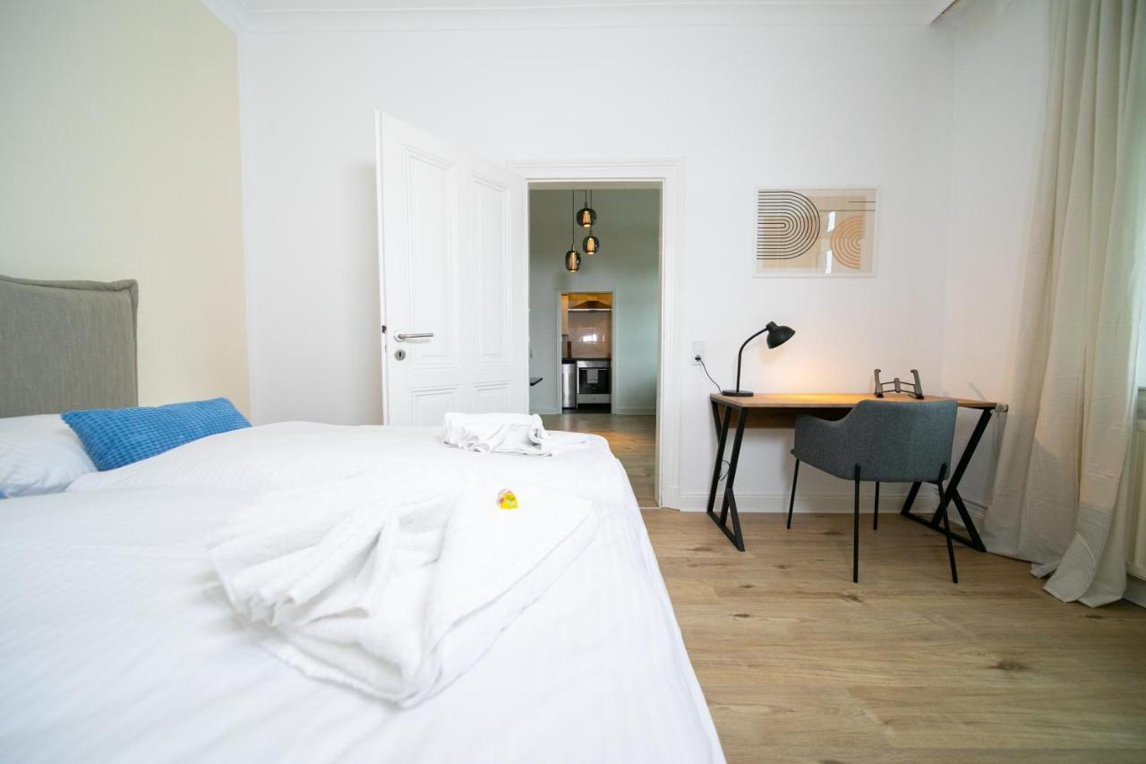 Favorite Stays - Suite And More - Kitchen Neuss Exterior foto
