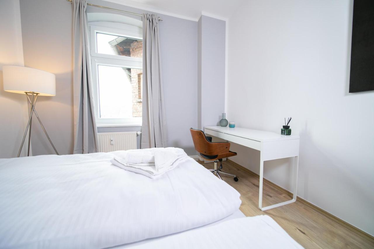Favorite Stays - Suite And More - Kitchen Neuss Exterior foto