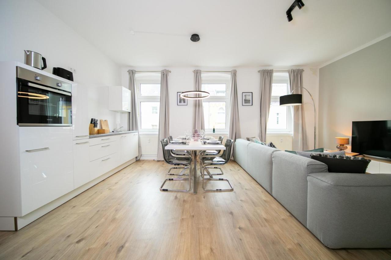 Favorite Stays - Suite And More - Kitchen Neuss Exterior foto