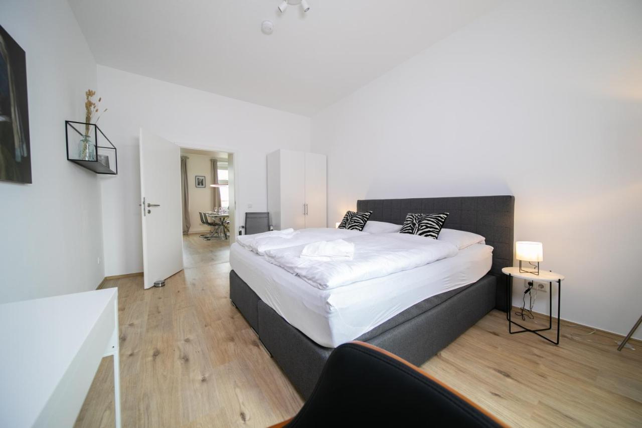 Favorite Stays - Suite And More - Kitchen Neuss Exterior foto